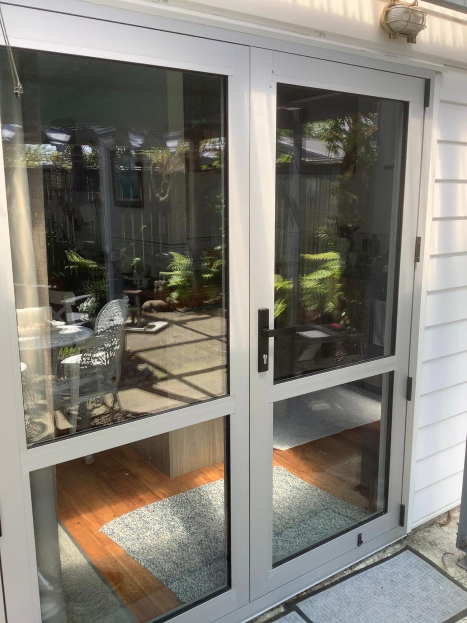 Anglers Adventure Paradise Cabin Bnb Wifi Parking Turangi Bagian luar foto
